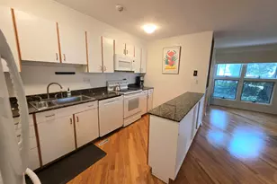 39 Temple Ct, New Haven, CT 06511 - Photo 4