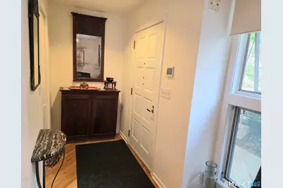 39 Temple Court #39, New Haven, CT 06511 - Photo 2