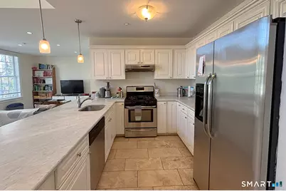 1015 Boston Post Road #202, Darien, CT 06820 - Photo 2