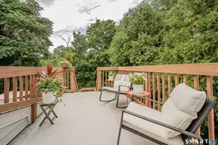 300 Hubbard Ave, Stamford, CT 06905 - Photo 26