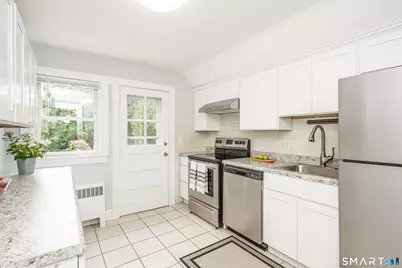 300 Hubbard Avenue, Stamford, CT 06905 - Photo 16