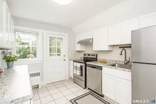 300 Hubbard Ave, Stamford, CT 06905 - Photo 16