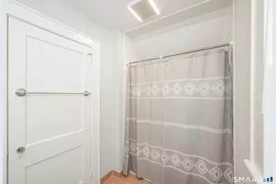 300 Hubbard Avenue, Stamford, CT 06905 - Photo 8