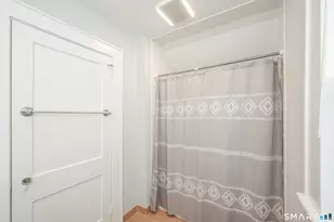 300 Hubbard Ave, Stamford, CT 06905 - Photo 8