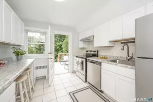 300 Hubbard Ave, Stamford, CT 06905 - Photo 22