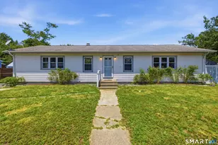 257 Midway Oval, Groton, CT 06340 - Photo 2