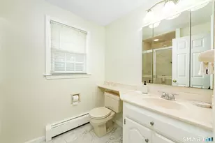 31 Winthrop Rd, Windsor, CT 06095 - Photo 16