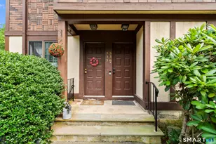 536 Swanson Crescent, Milford, CT 06461 - Photo 4