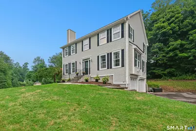104 West Flat Hill Road, Southbury, CT 06488 - Photo 2