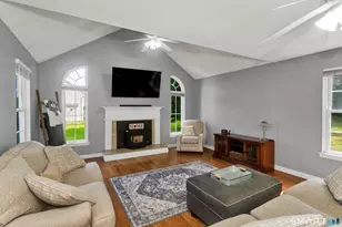 191 Abbe Rd, Enfield, CT 06082 - Photo 4
