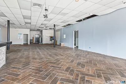 1015 Meriden Road #3, Waterbury, CT 06705 - Photo 4