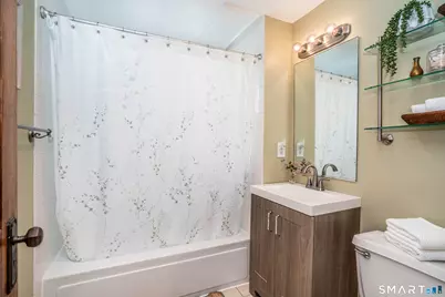 134 South Highland Street #134, West Hartford, CT 06119 - Photo 18