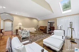 38 Cary Ln, Bloomfield, CT 06002 - Photo 10
