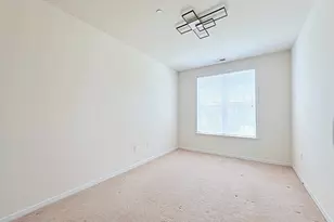 113 Center Meadow Ln, Danbury, CT 06810 - Photo 12