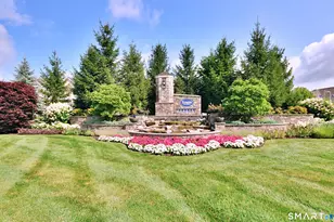113 Center Meadow Ln, Danbury, CT 06810 - Photo 40
