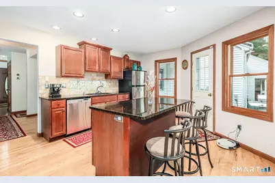 18 Stephanie Drive, New Milford, CT 06776 - Photo 6