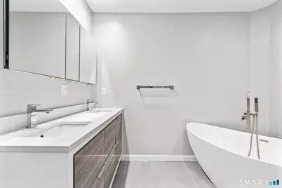 95 Harbour Close #95, New Haven, CT 06519 - Photo 22