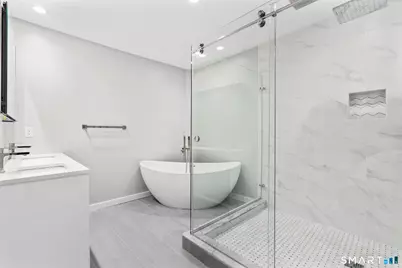 95 Harbour Close #95, New Haven, CT 06519 - Photo 26