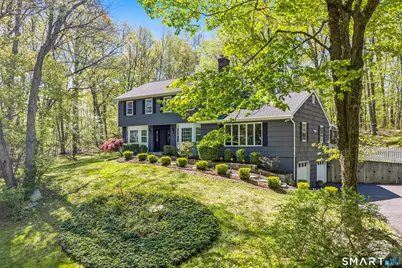 7 Arapaho Road, Brookfield, CT 06804 - Photo 2