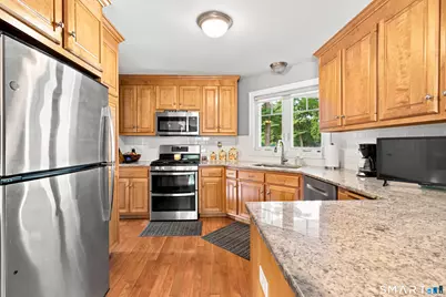 15 West Pine Way #5, Plainville, CT 06062 - Photo 4