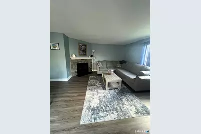 209 Concord Court #209, Beacon Falls, CT 06403 - Photo 4