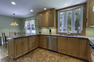 38 Grey Fox Trail, Woodbury, CT 06798 - Photo 14