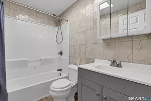 13 Victoria Ln, Old Lyme, CT 06371 - Photo 28