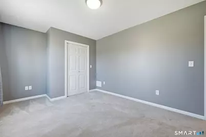 366 King Street, East Hartford, CT 06108 - Photo 16