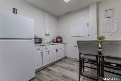 1389 West Main Street 306-302 Office #3, Waterbury, CT 06708 - Photo 10