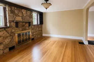 561 Hopewell Rd, Glastonbury, CT 06073 - Photo 10