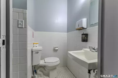 1389 West Main Street 306-302 Office #5, Waterbury, CT 06708 - Photo 6