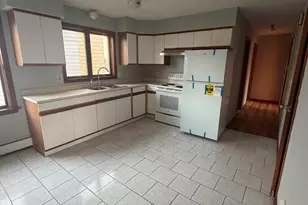 204 Booth St, New Britain, CT 06053 - Photo 4