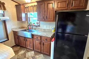 441 Main St, East Hartford, CT 06118 - Photo 4