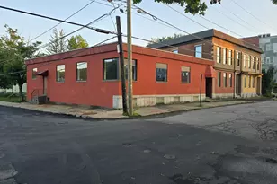 126 Franklin St, Torrington, CT 06790 - Photo 1