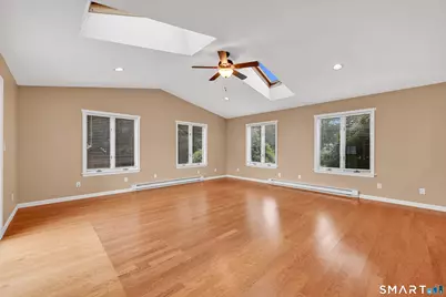 65 Claire Street, Bristol, CT 06010 - Photo 10