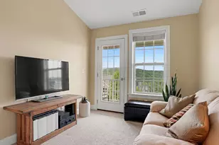 64 Warrington Round, Danbury, CT 06810 - Photo 18