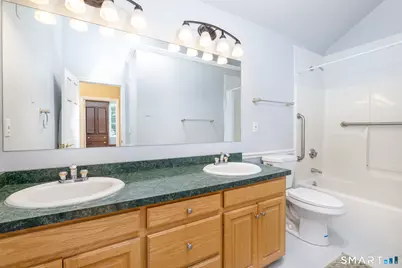 33 Knob Hill Lane, Bristol, CT 06010 - Photo 32