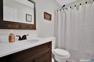 127 Deepwood Dr, Manchester, CT 06040 - Photo 20