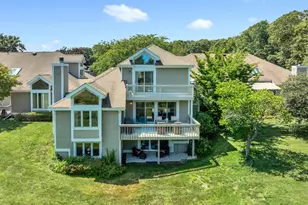 14 Brandon Ln, Stonington, CT 06355 - Photo 2