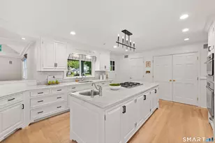 18 Silver Brook Rd, Westport, CT 06880 - Photo 4