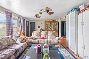 2049 Corbin Ave, New Britain, CT 06053 - Photo 12