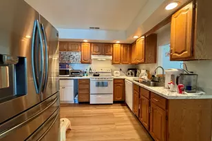 20 Woodhill Rd, Milford, CT 06461 - Photo 12
