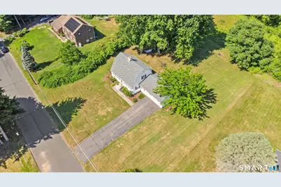 24 Maple Edge Drive, Bloomfield, CT 06002 - Photo 24