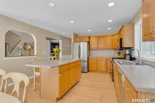331 Dennison Rd, Westbrook, CT 06498 - Photo 10