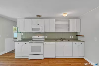 13 Pennywise Lane, Ledyard, CT 06339 - Photo 8