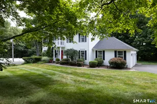10 Curtis Rd, Middlebury, CT 06762 - Photo 4