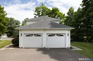 10 Curtis Rd, Middlebury, CT 06762 - Photo 4