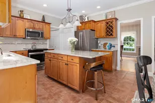 10 Curtis Rd, Middlebury, CT 06762 - Photo 10