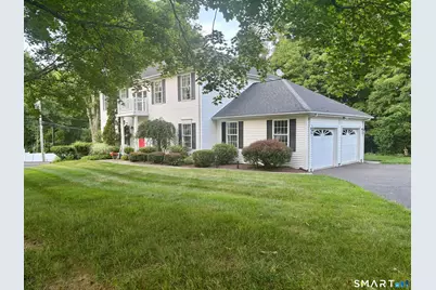 10 Curtis Road, Middlebury, CT 06762 - Photo 2