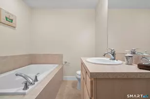 343 Beach St, West Haven, CT 06516 - Photo 18